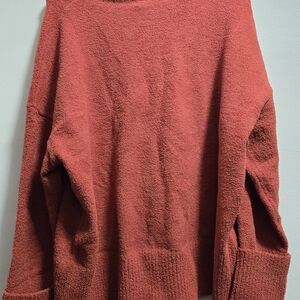 Cozy Women's Sweater in Rust